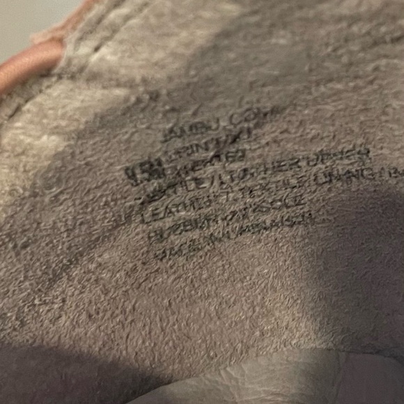 Women's Stylish Pink Mesh Sneakers by Jambu - Picture 4 of 6